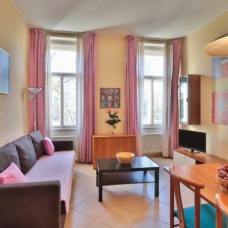 Wonderful Apartment In Vinohrady Praag Buitenkant foto